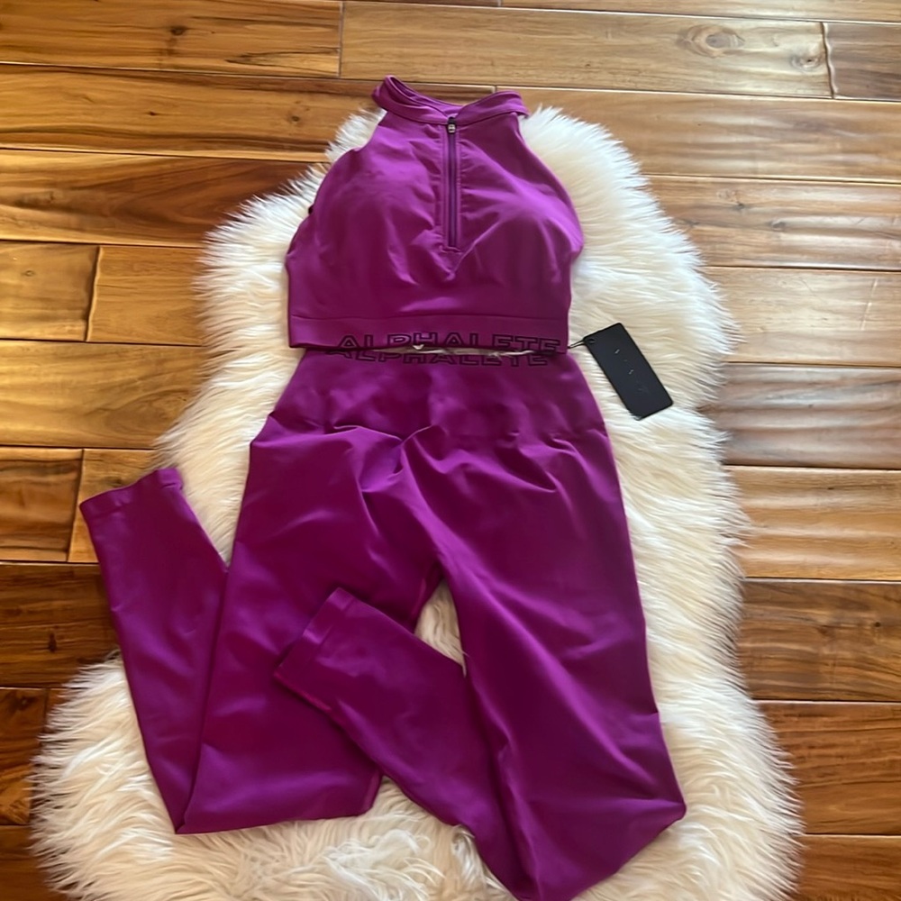 Alphalete activewear set Size M/L